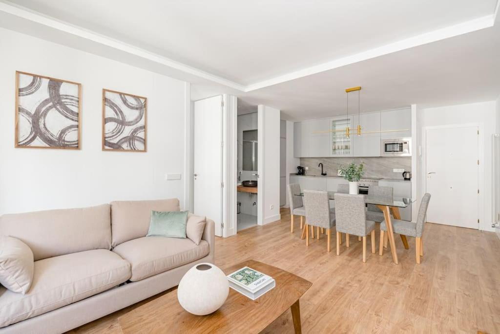 Gran Via VI Calle Jacometrezo 2Br 2Bh Apartment Madrid Exterior photo